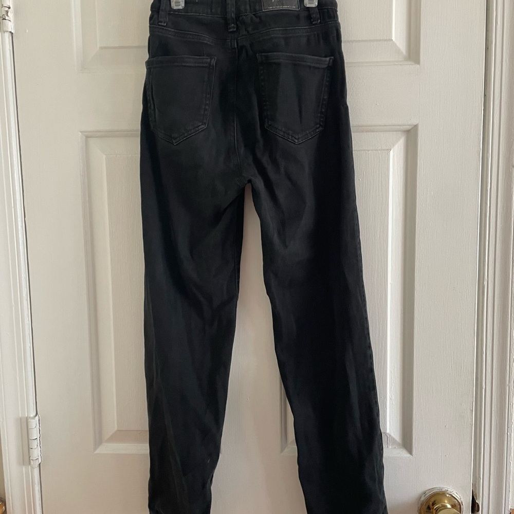 Jeans - Picture 2 of 4